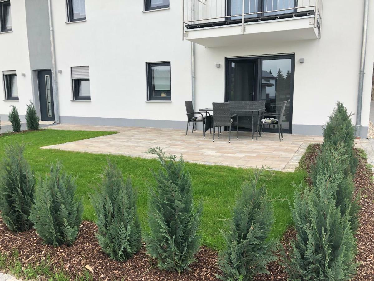 Landhaus Ferienwohnungen Mit Pool Und Wellness Neukirchen-Balbini Екстер'єр фото